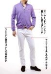 この冬は白パン×パープルニットの合わせに注目 この冬は白パン×パープルニットの合わせに注目