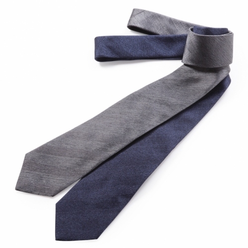 ISAIA / イザイア / シルクヘリンボーンタイ/CVN66 ISAIA / イザイア / シルクヘリンボーンタイ/CVN66