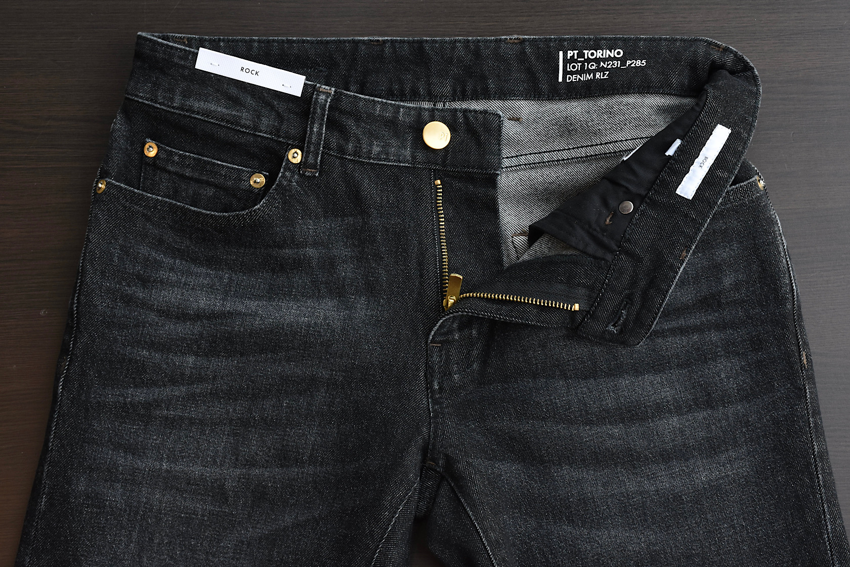 BR別注PT TORINO DENIMのブラックデニムが登場！   B.R.JOURNAL   B.R.SHOP